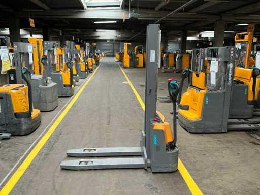 Jungheinrich - 2018 - EJC M10 G 115-154E - Electric stacker