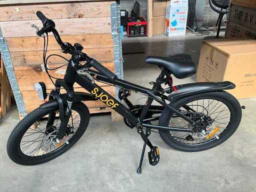 Sjoef Climb Mountain Bike noir 20 pouces