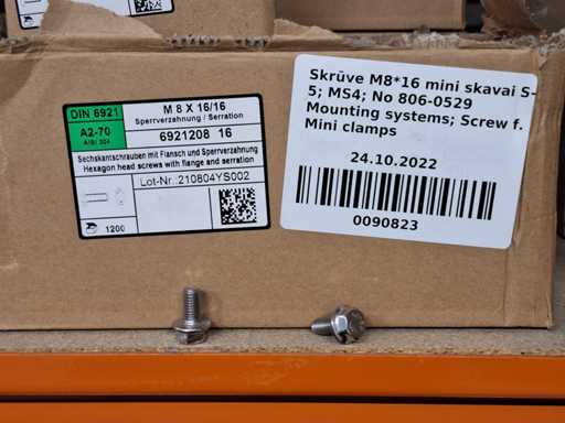 M8*16 mini S-5; MS - Fixtures MS4 PV (panel placement both vertical and horizontal; inclined plane; rolled profile covering)