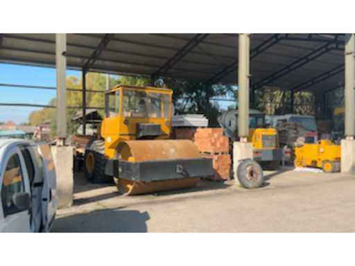 6c443856-148b-4789-b388-6db39dd3037e.mp4