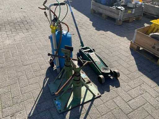 Garagenwagenheber, Ölpumpe