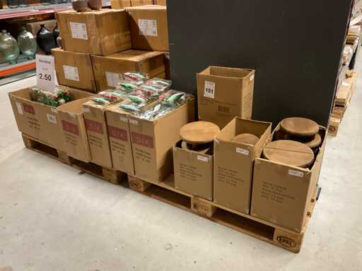 Lotto di palline e vasi