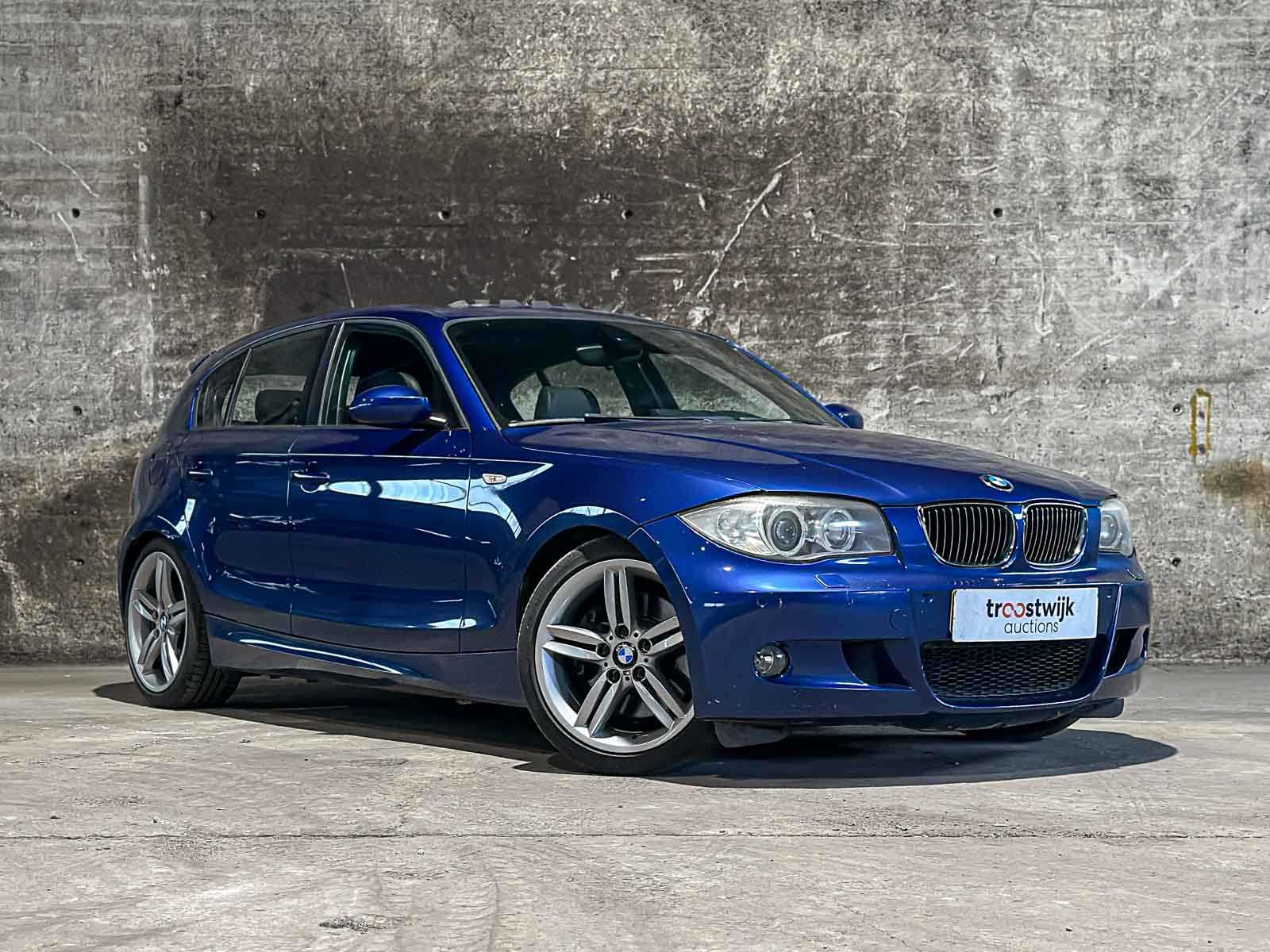 BMW 130i Introduction M-Sport 3.0 6-cilinder in-lijn 265pk 2005 1-serie, 50-TH-RD Youngtimers
