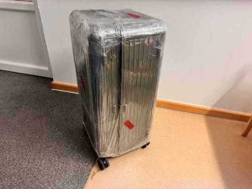 RIMOWA TRUNK - Rimowa lost suitcase - Model: Trunk