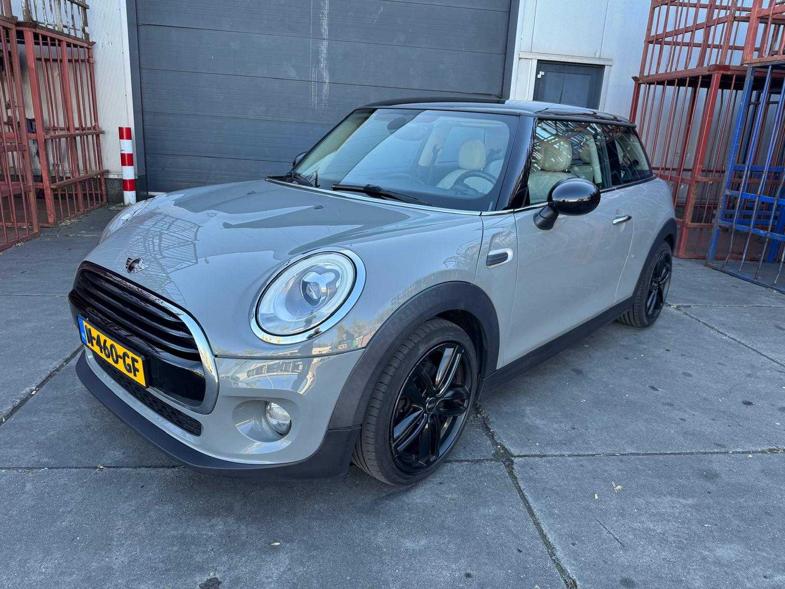 2016 Mini Cooper Mini 1.5 Coop.Chile S.Bns Sport Ed. N-460-GF