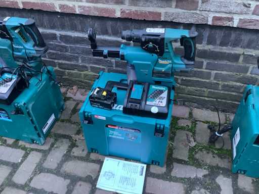 Perceuse à marteau à piles Makita dhr243