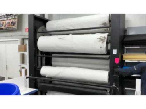 98a4b3b6-16e1-4bfd-96c0-d14fb72c2ad3.mp4