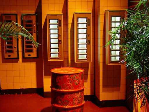 Detachable snack vending machine in tile wall