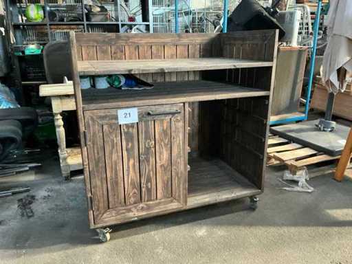 Mobiles Holzsideboard