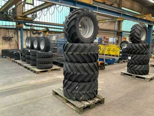 Mitas AC70 G tires with rims (4x)