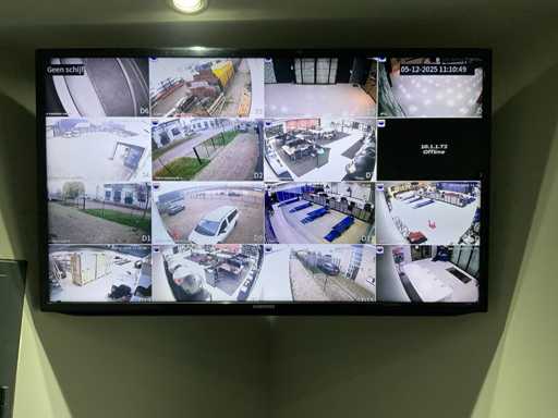 Sistema di telecamere di sicurezza Dahua a 14 pezzi con registratore NRV e televisore Samsung da 40"