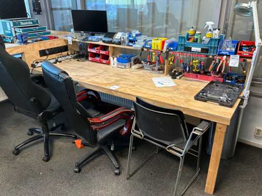 Série d’outils manuels