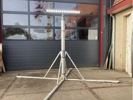 2019 Maszt o?wietleniowy EL BJORN S 8000