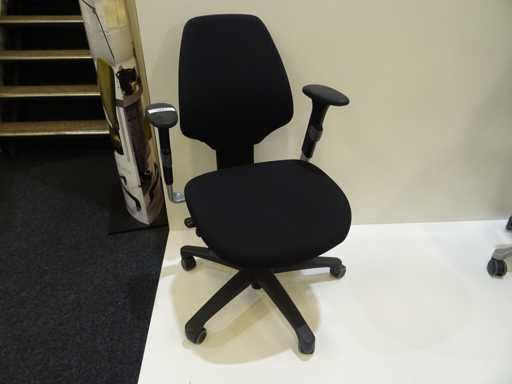 RH - Active 222 - Vorsitzender des Büros