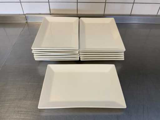 Intermezzo - Assiette (25x17 cm) (76x)