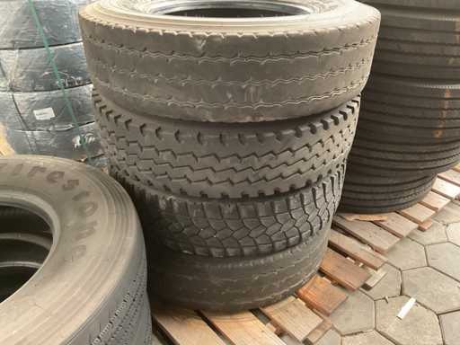 Verschillende banden (4x)