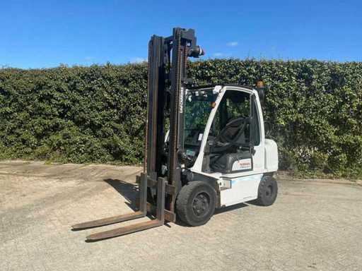 2015 Nissan/ Unicarriers UG1D2A32LQ Vorkheftruck