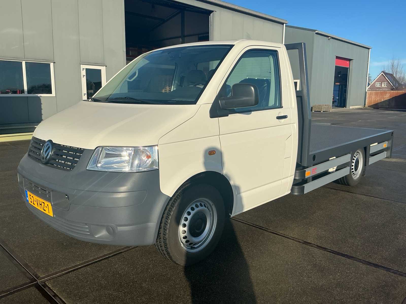 Volkswagen Transporter 2.5 TDI 340 Commercial Vehicle (319km!)