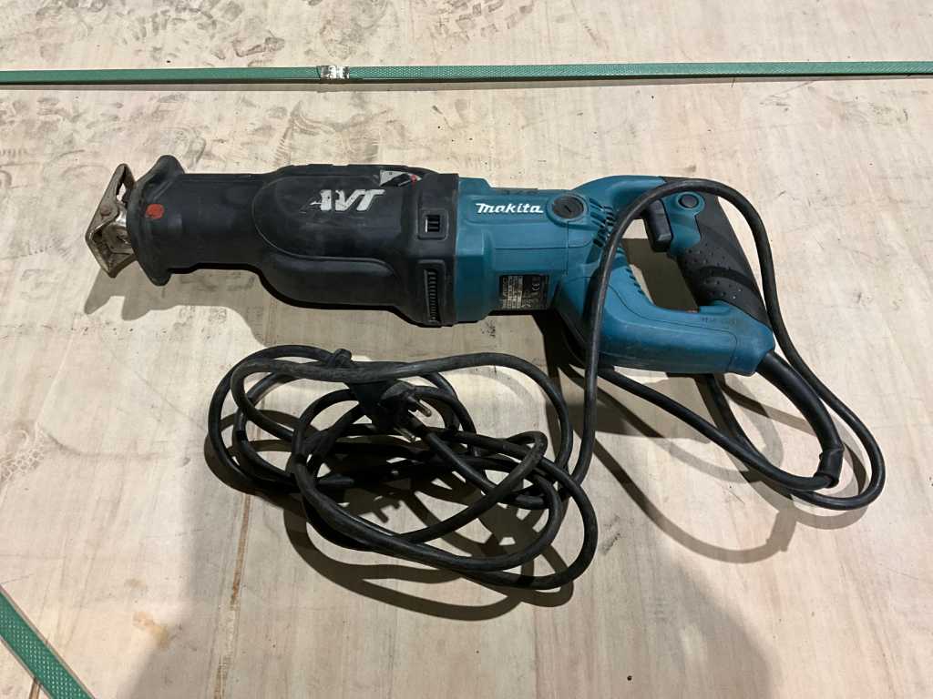 Makita jr3070ct store reciprocating saw