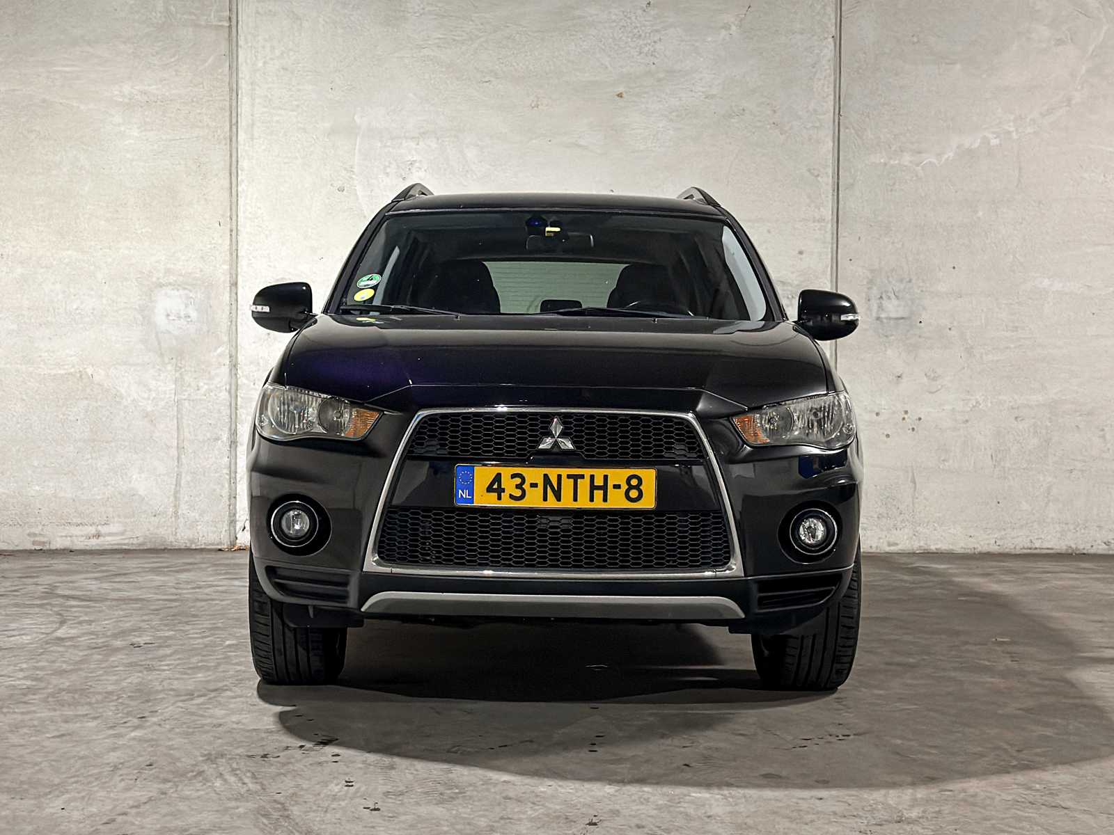 Mitsubishi Outlander 2.0 Intro Edition 147pk 2010 (Origineel-NL) Automaat, 43-NTH-8