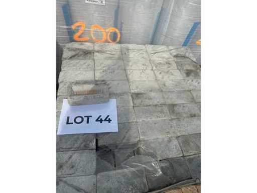 OLIVIER FLUSHING WHITE GREY 210X100X65