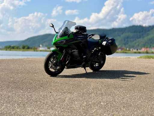 Kawasaki Ninja 1000SX Sport Tourer Moto