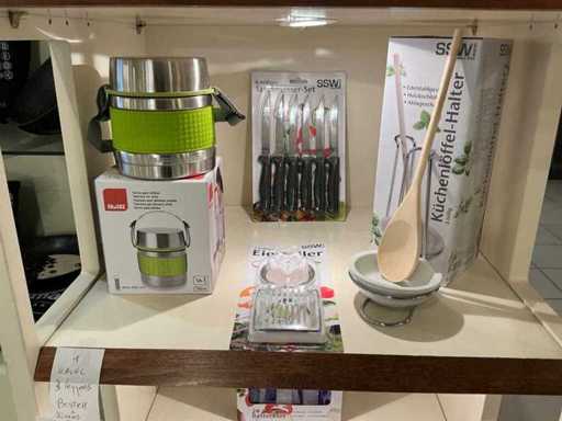 Batch of various kitchenware