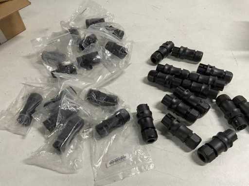 diverse aansluitstekkers (28x)