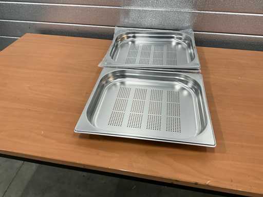 Saro perforated 2/3 GN containers (3x)