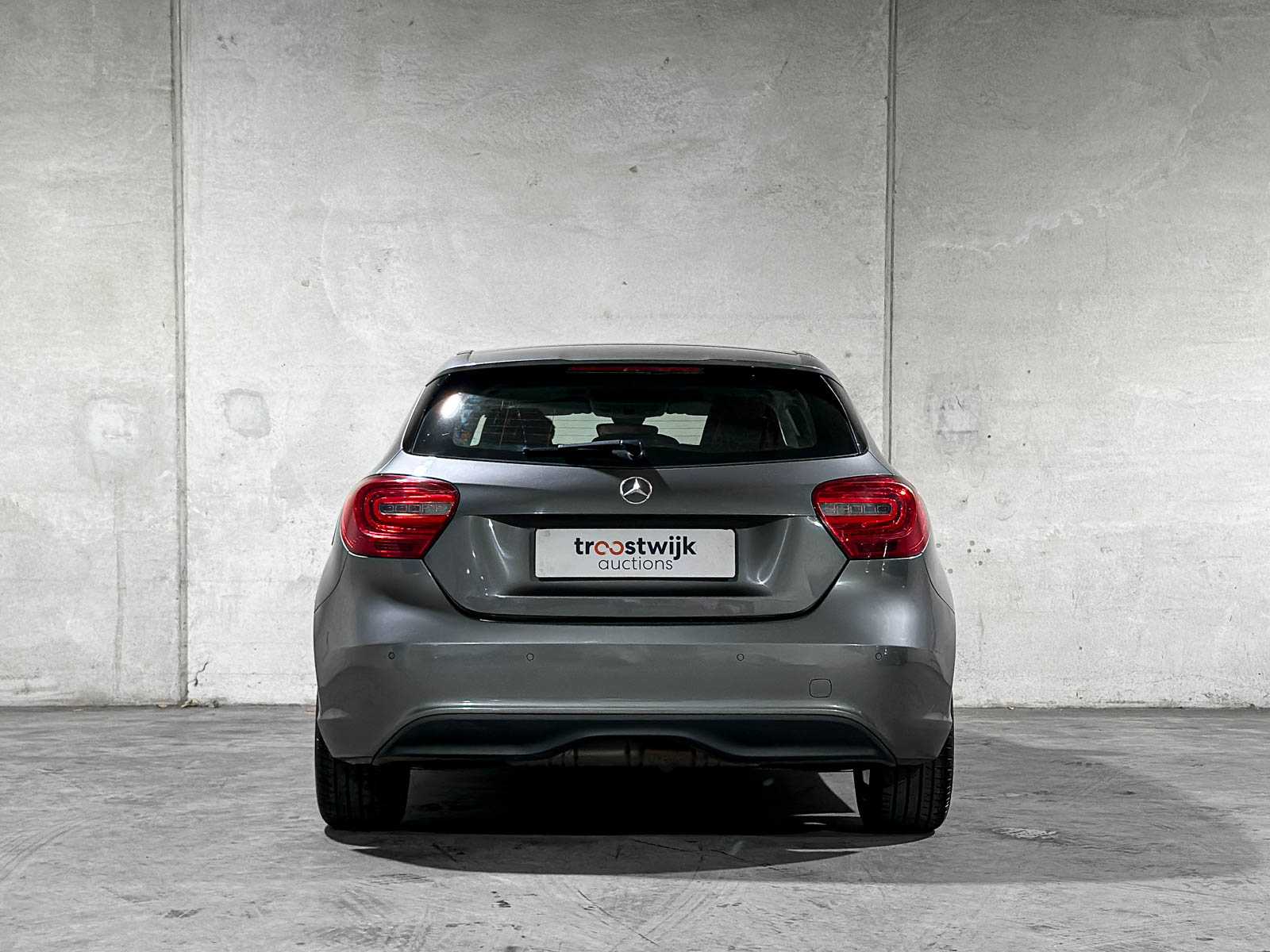 Mercedes-Benz A180 4U3 A-klasse 121pk 2013 (Origineel-NL), 8-SRR-41