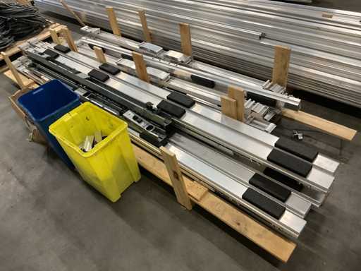 Suport pentru panouri solare + cleme