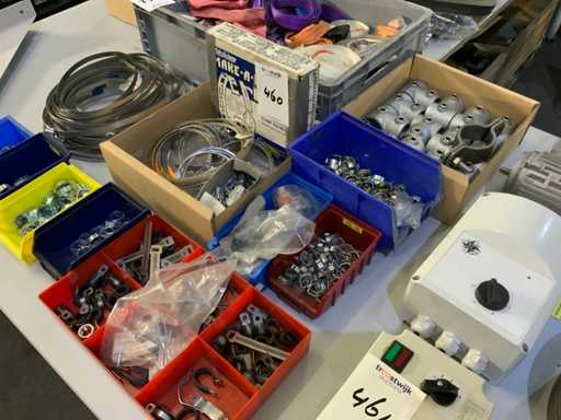 Batch of clamps and miscellaneous