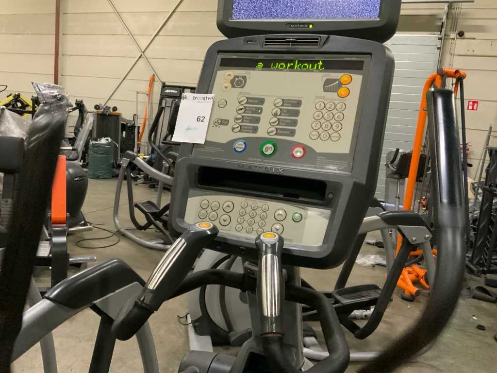 Matrix fitness e5x cheap elliptical cross trainer