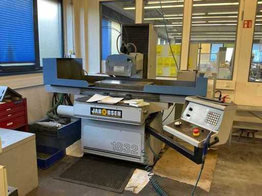 JAKOBSEN 1832 Vlakslijpmachine