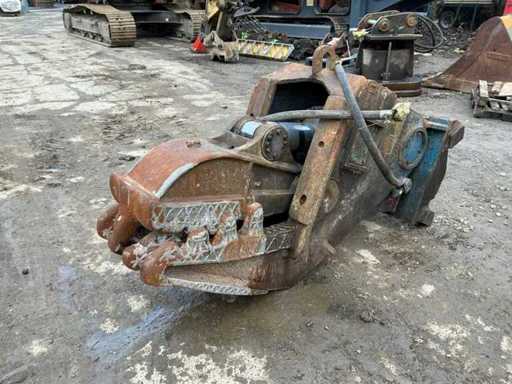 Demolition Pulverizer 