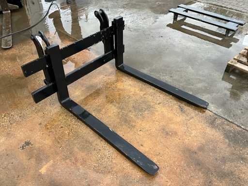 Fatter fork carriage