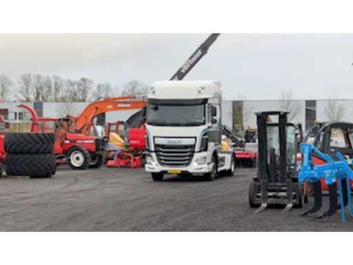 6d28cdb1-affb-494d-86b7-6c4c9c60c46e.mp4