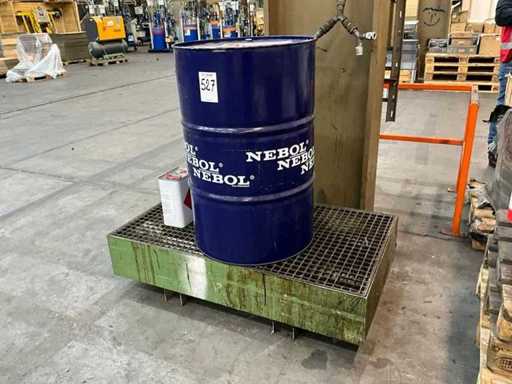 Degreaser and drip tray