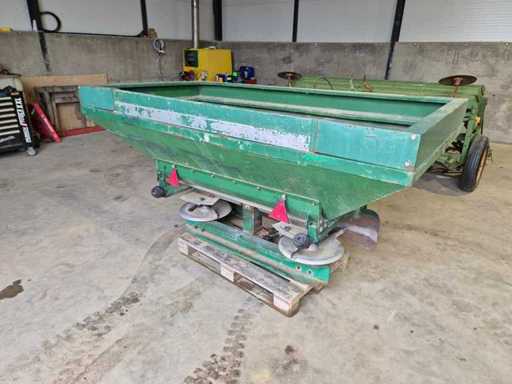 INO FERTI - 2 Fertiliser spreader
