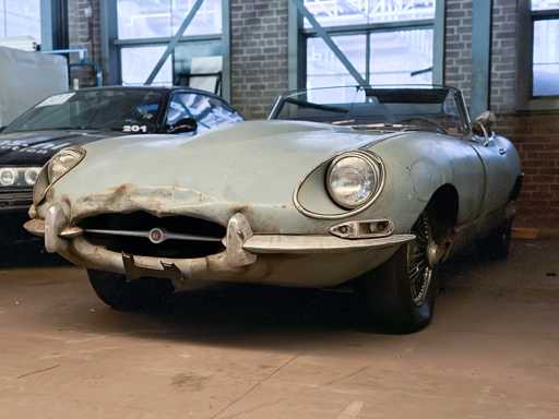 Jaguar E-Type XKE Cabriolet 4.2 6-cylinder in line Series 11/2 1968 Roadster