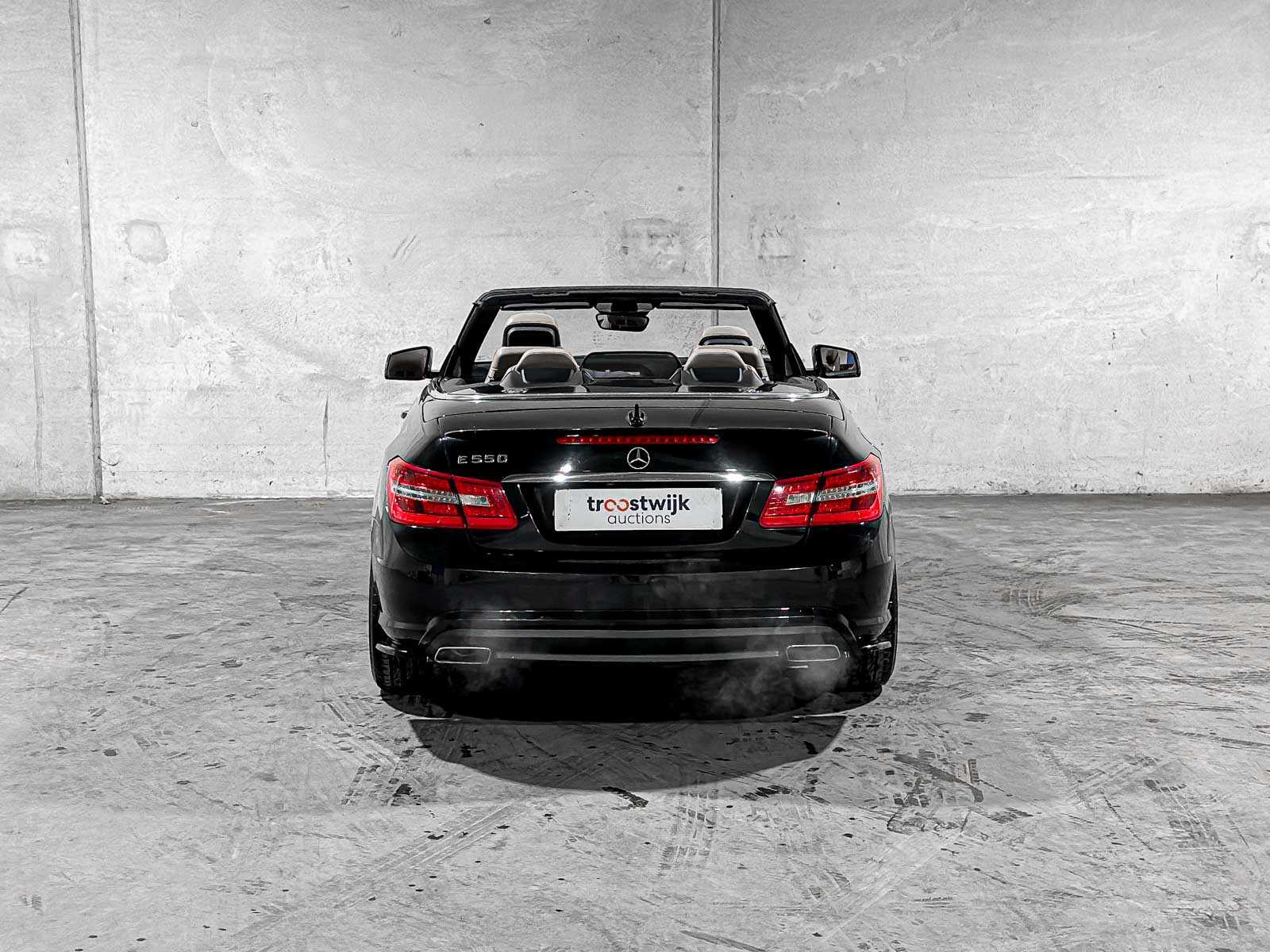 Mercedes-Benz E550 AMG Cabriolet Elegance 5.5 V8 387pk 2011 E-Klasse, NL-962-T