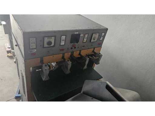 Machine à chaussurer